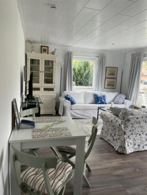 Hamptons No.4